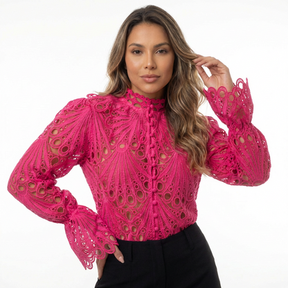 Blusa imperiale rendada